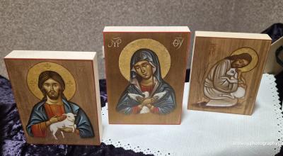 Spotkanie z pisarką ikon Danutą Jęczmyk OV